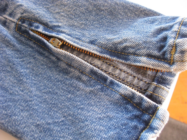 Guess Jeans / Vtg 80s / Georges Marciano Guess Jeans Baggy Tapered high waisted vintage blue jeans image 6