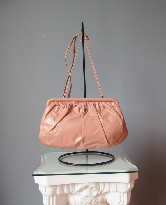 Salmon Pink Leather Shoulder Bag / Vtg 80s / Anton