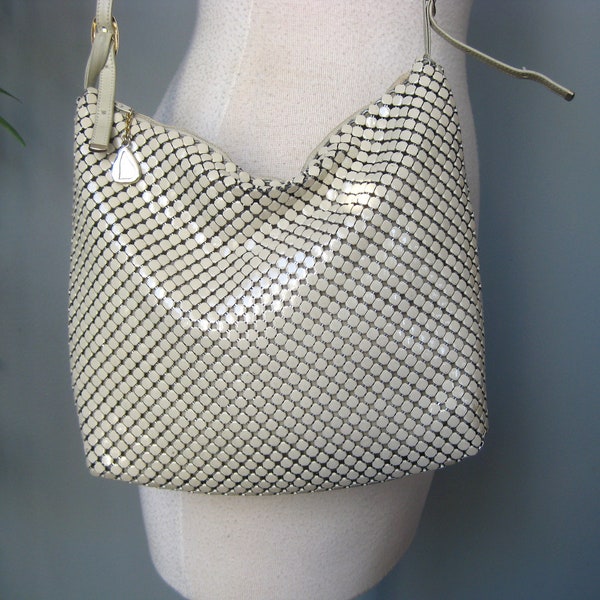 Whiting & Davis Mesh Shoulder bag / Vtg 70s / White mesh hobo purse