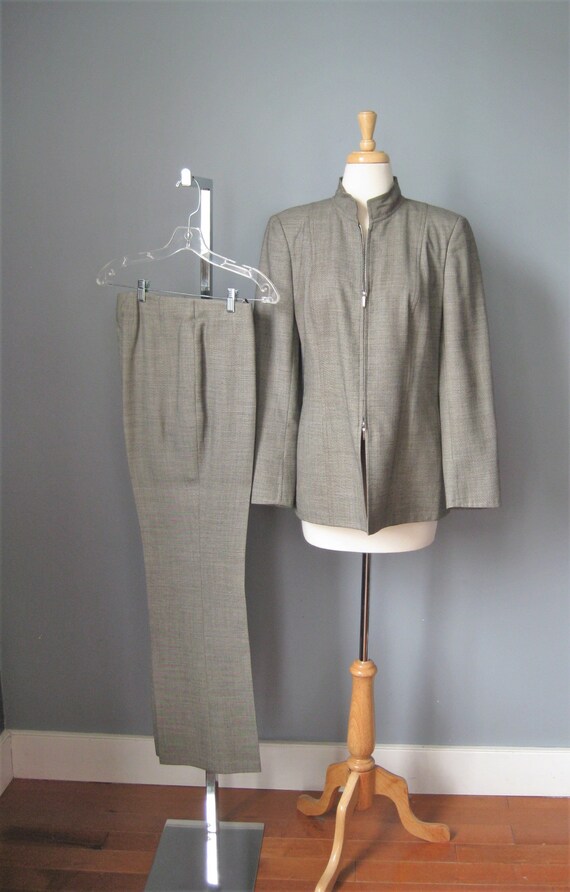 Akris Suit / Vtg 90s / Gray Wool Pant Suit / Powe