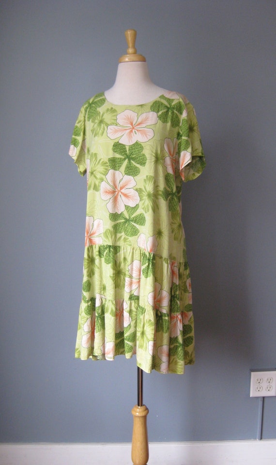 Tropical Print Dress / Vtg 90s Y2K / Young Hawaii 