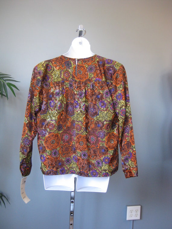 Silky Print Top / Vg 70s / NOS Point Line Medalli… - image 3