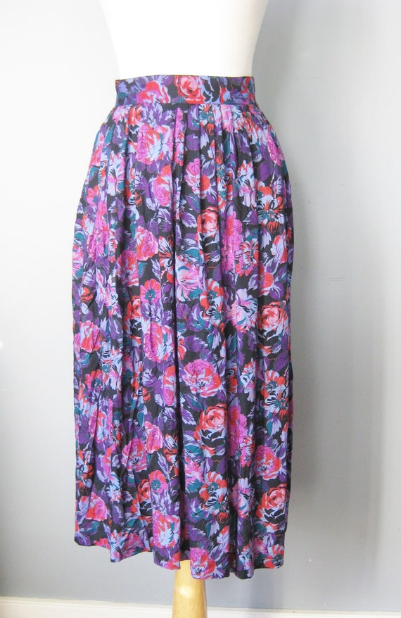 Floral Midi Skirt  / Vtg 80s / Emily St John Purpl