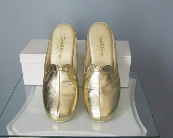 daniel green gold slippers