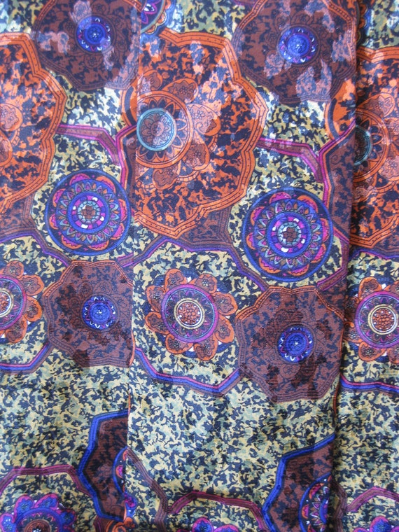 Silky Print Top / Vg 70s / NOS Point Line Medalli… - image 2