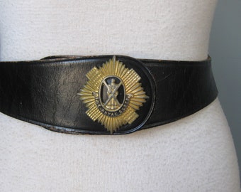 Royal Scots Leather Belt / vtg 50s / Wide Black leather hook belt with metal Royal Scots Crest