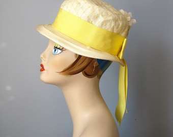 Organza Easter hat / Vtg 50s / Wide Brim Summer hat white with Yellow ribbon and white flower