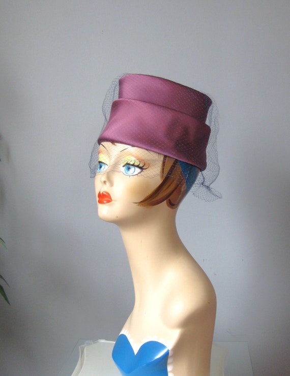 Plum Turban / Vtg 60s /Light purple Satin Hat with