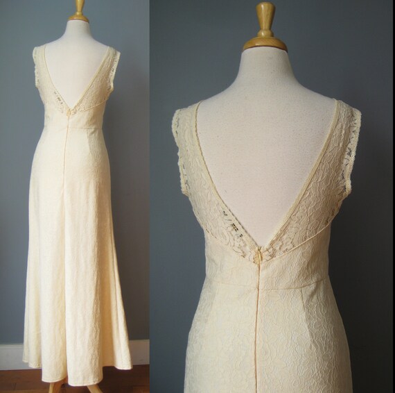 Ivory Lace Gown / Vtg 90s / Miusol fitted floor l… - image 3