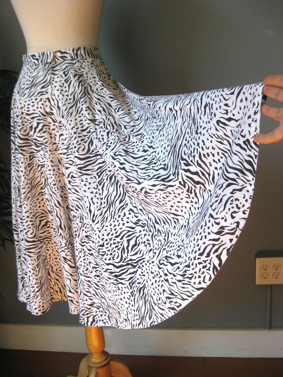 Animal Print Circle Skirt  / Vtg 80s / Handmade b… - image 6