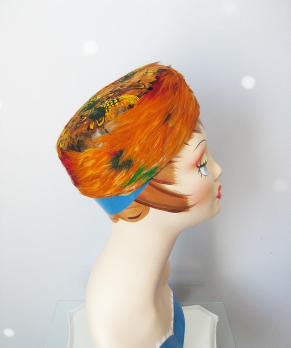 Feather Pillbox / Vtg 50s / Flame Colore Pheasant