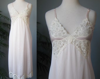 Pale Pink Slip  / Vtg 60s / Vanity Fair Lace Trimmed Full Midi Length pale pink slip chemise nightgown