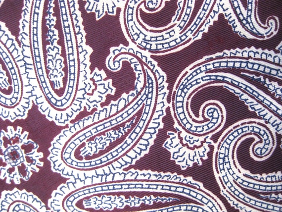 Silk Scarf / Vtg 70s / Art Nouveau Silk twill Squ… - image 2