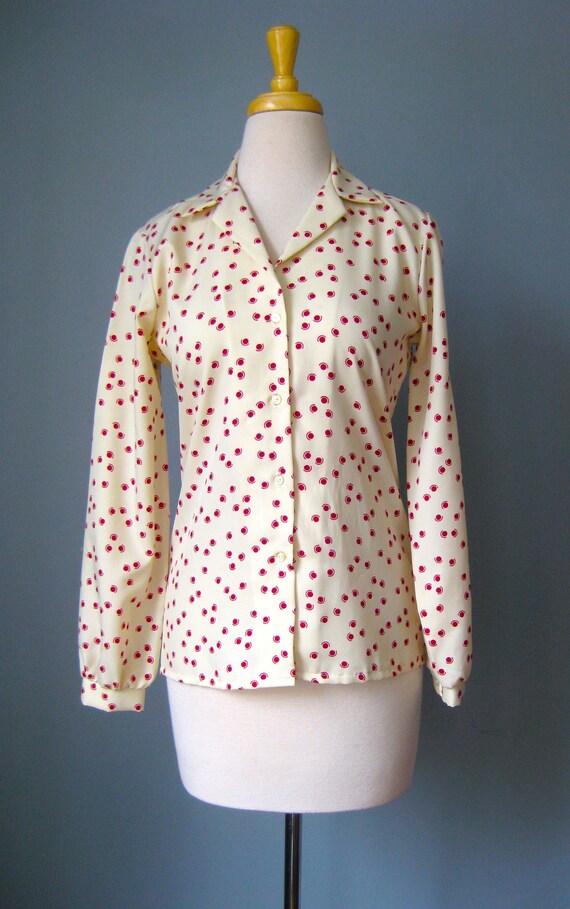 Cream Red Blouse / Vtg 70s / Lady Holiday Abstract