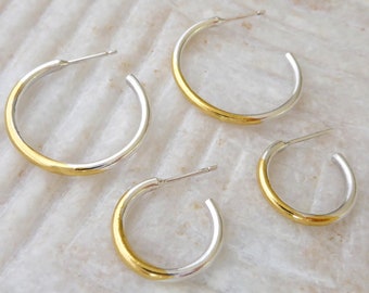 Aros Keum Boo sostenibles: joyería artesanal de metales mixtos: plata reciclada y oro de 24 quilates. Aros contemporáneos para el día a día.