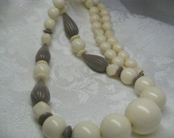 Vintage Avon Necklace free domestic shipping girls or women beige beaded necklaces gift for her Birthday rockabilly fashion jewelry