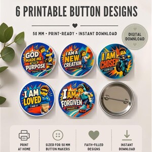 Puede incluir: Seis diseños de botones circulares con figuras de dibujos animados y textos inspiradores como God Made Me With Purpose, I Am A New Creation, I Am Chosen, I Am Loved y I Am Forgiven. Cada botón mide 58 mm de diámetro e incluye un alfiler metálico.