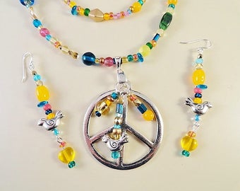 Peace Sign Necklace Set Long Beaded Necklace Flower Child Jewelry 1960 Jewelry Boho Necklace Hippie Necklace Peace Sign Jewelry Gift Set