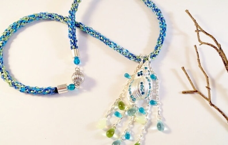 Sea Life Necklace Kumihimo Necklace Turquoise Aqua /& Lime With Silver Shell Pendant Silk Fiber Necklace Resort Jewelry Birthday Gift For Her