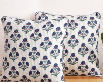 Set van 2 doorgestikte kussenslopen met blauwe bloemenprint, 40 x 40 cm, katoenen kussens, handgemaakte decoratie in landelijke en boho-stijl, inclusief bloemenprint.