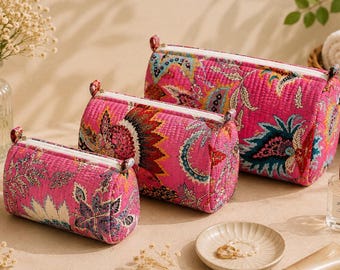 Gewatteerde toilettasset met bloemen, waterdicht make-upzakje, boho-reisorganizer