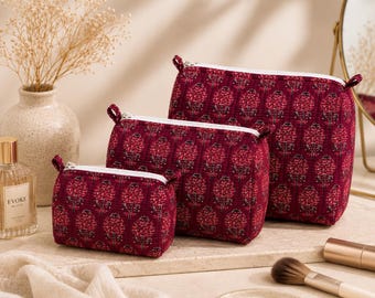 Gewatteerde katoenen toilettassenset, rode cosmetica-organizer met bloemenprint (set van 3)