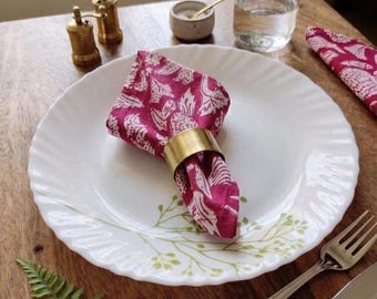 Handgemaakte katoenen servetten met roze bloemenblokprint, herbruikbaar boerderijtafeldecor
