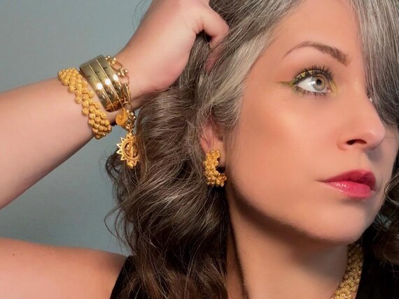 Vintage Anne Klein Bracelet, Matte Gold Link Char… - image 2