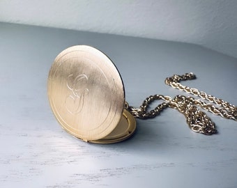 Vintage Antique Gold Locket Necklace, Etched "G" Hand Engraved Gold Necklace with Keepsake Round Locket Pendant, Valentine's Day Gift