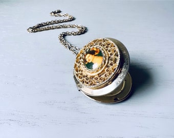 Vintage Victorian Cameo Locket Necklace, Antique Gold Victorian Revival Necklace, 60s Woman Cameo Necklace, Spooky Season Halloween Jewelry