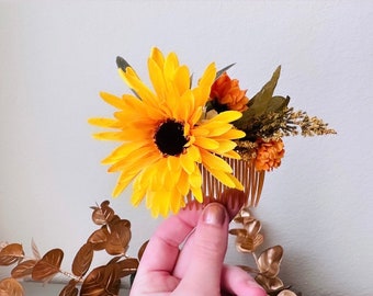 Golden Yellow Hair Comb, Autumn Hair Comb, Wedding Hair, Gerbera Daisy Flowers Bride Hair, Rustic Hair Accessories, Yellow Flower Hair Comb