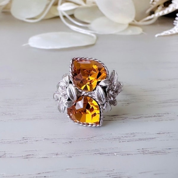 Vintage 70s Ring, Topaz 1973 November Birthstone Cocktail Ring, Double Heart Love Story Ring, Chunky Costume Jewelry, Vintage Sarah Coventry