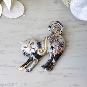 Vintage Cat Brooch, Celestial Pewter Brooch with Enamel Star Accents, 90s Alt Whimsigoth Jewelry, Retro Quirky Gift for Cat Lovers