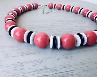 Vintage Beaded Acrylic Necklace, Salmon Pink, White and Black MCM Beaded Choker Necklace, Classic 1970s Necklace