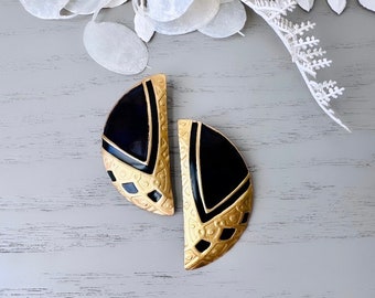 Rare Vintage Berebi Earrings, 1980s Black and Matte Gold Clip on Earrings, 80s Dramatic Enamel Embossed Gold Earrings, Statement Art Earring