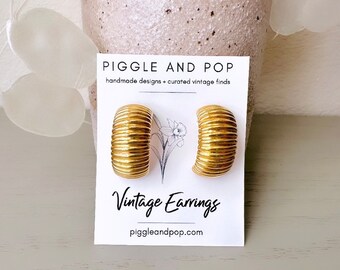 1980s Gold Half Hoop Earrings, Textured Bold Hoop Vintage Earrings, Classic Clip On Earrings, Cool Midsized Funky Retro Earring