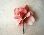 Peachy Pink Hydrangea Bobby Pin. Fabric Flower Hair Pin. Bouquet Hair Clip in Blush Pink for Brides, Bridesmaids, Flower Girls.