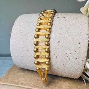 Vintage Gold Bar Bracelet, Brushed Gold Articulated Bracelet with Geometric Pattern, Groovy 1970s Chunky Gold Bracelet, 7&quot; Long