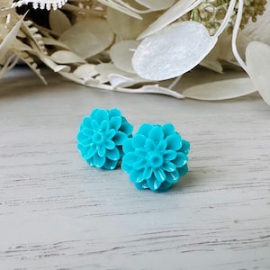 Turquoise Flower Earrings, Teal Floral Post Earrings, Handmade Resin Stud Earrings, Big Colorful Chrysanthemum Cabochon Earrings