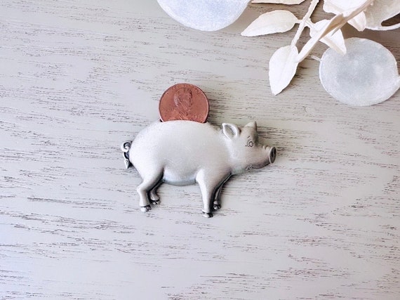 Vintage Piggy Bank Brooch with Real Penny, Adorab… - image 1