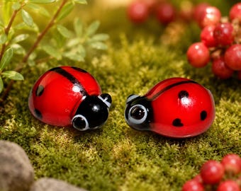 Handgefertigte Glas Marienkäfer Figuren, Rotes Lampwork Insekt Dekor Set, Glückskäfer Sammler Glastiere, Natur Inspiriertes Wohngeschenk Dekor
