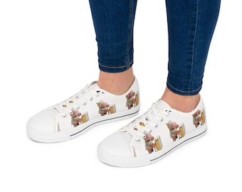 Reading Bear Sneakers: Kids Low-Top Canvas Shoes with Bookish Print