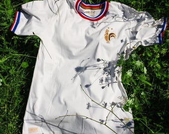 France Retro Style T-Shirt, 100% Cotton White Heritage Tee, Vintage Blokecore Top, French Crest Premium Unisex Streetwear Shirt
