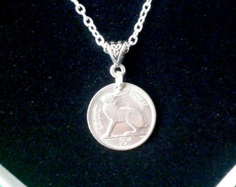 A 1940, 925 Sterling Silver Mounted George VI Threepence Coin 