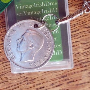 1950 George V1 Schlüsselanhänger, UK 75thBirthday Geschenk, Schlüsselanhänger, Boxed Geburtstagsgeschenk, Englisch Lucky Sixpence,