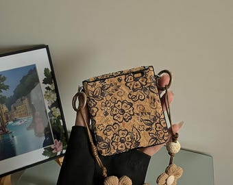 Retro-Blumenhülle mit Blumenarmband für Z Flip 5-8 und Razr 50-70 Ultra
