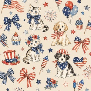 Può includere: Un motivo ripetuto su sfondo color crema con gattini e cuccioli decorati con fiocchi rossi, bianchi e blu. Il design include bandiere americane, cilindri a righe, fuochi d'artificio, palloncini, cupcake e stelle in una combinazione patriottica.