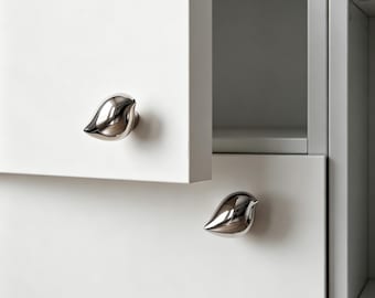 Moderne creatieve kastknop: titaniumzilveren ladehandgreep, minimalistisch keukenbeslag