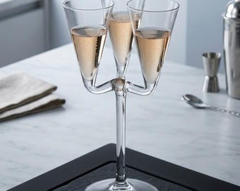 Bicchiere da degustazione triplo in vetro borosilicato soffiato a mano, un accessorio unico per cocktail a tre bracci.