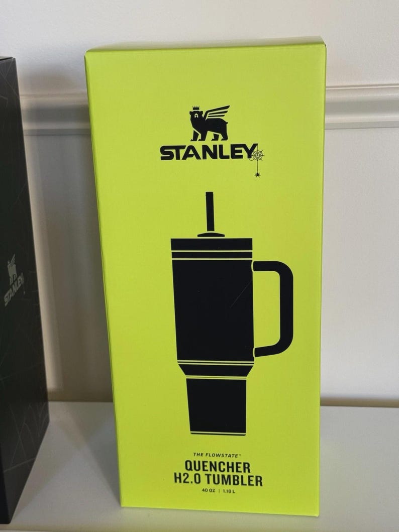 Vaso térmico Stanley Quencher H2.0 de 1,18 litros (40 oz) edición Halloween Web Glow - Nuevo en caja imagen 2